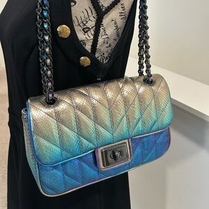 Karl Lagerfeld Paris Agyness (Mermaid Purse) Brand NEW must see gorgeous